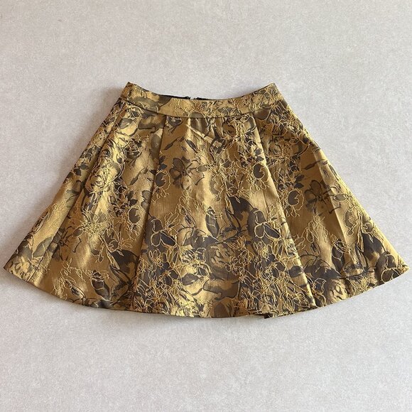 Alice + Olivia Cerra Top + Vernon Skirt Set ASO Taylor Swift - Picture 10 of 16